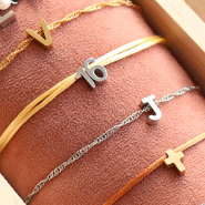 Neues Sehen Sie sich hier alle unsere Stainless Steel Perlen (rostfreiem Stahl) an