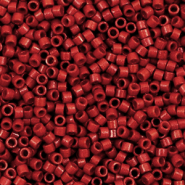 Miyuki Perlen 11/0 delica's Duracoat opaque dyed garnet red DB-2354