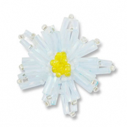 Anh&auml;nger aus Glasperlen Flower Transparent light blue-transparent yellow-white