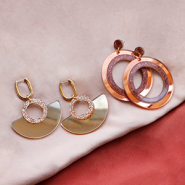 Inspirationsets So machen Sie eindrucksvolle Ohrringe mit Statement-Anhängern