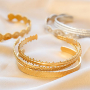 Inspirationsets So lassen sich Edelstahl-Armreifen als Set tragen