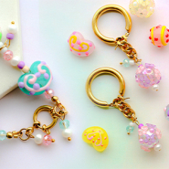 Neues 2024-04-24 Neu! Fröhliche Serie mit Acrylperlen 