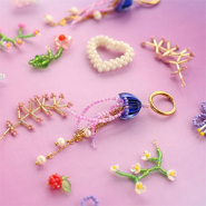 Inspirationsets Sommerlicher Schmuck mit gehäkelten Glasperlendesigns 