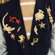 Neues 06-10-2025 Neue Serie Statement-Broschen