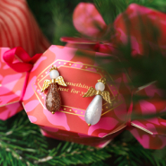 Inspirationsets Festtagskollektion mit Polaris Tropfenperlen und Cabochons kreieren 