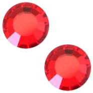 Swarovski Elements flatback SS30 (6.4mm) Light siam red