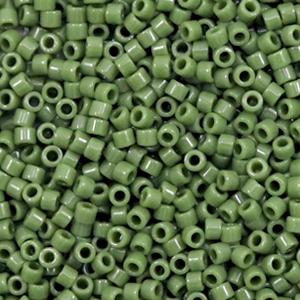 Miyuki Perlen 11/0 delica's Opaque avocado green