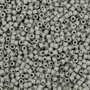 Miyuki Perlen 11/0 delica's Opaque matte gray DB-761