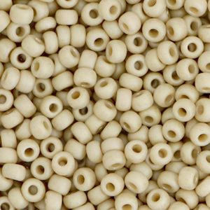 Miyuki 8/0 Rocailles Opaque glazed frosted moth wing beige 8-4691