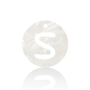 Anh&auml;nger Muschel S&uuml;&szlig;wasserperlmutt Buchstaben S White (Naturliche Farbe Muschel)
