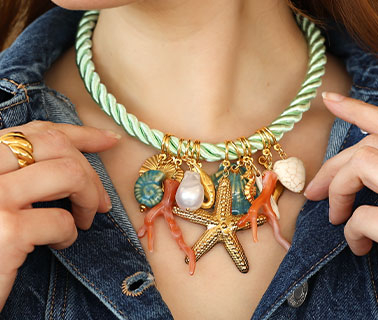 Verschiedene Sorten trendy Kordel f&uuml;r Schmuck