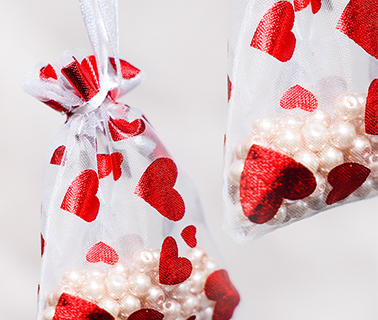 Neue Organza-Schmuckbeutel f&uuml;r den Valentinstag