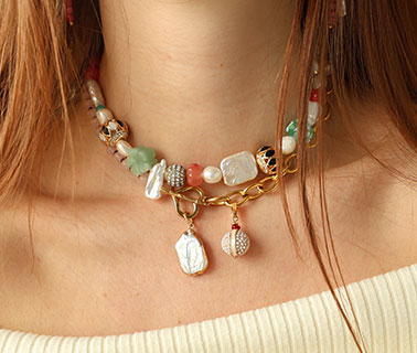 Neue Serie mit unwiderstehlich sch&ouml;nen Boho-Perlen