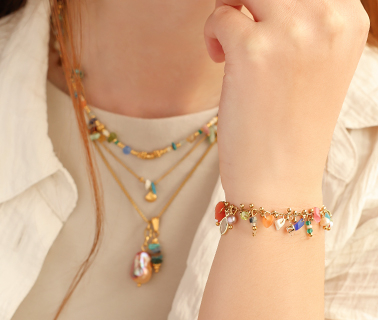 Jetzt erh&auml;ltlich Chipstone-Perlen aus Glas