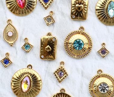 Neu eingetroffen! Attraktive Serie Edelstahlanh&auml;nger