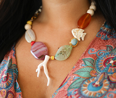 Neue Serie mit charaktervollen Natursteinperlen