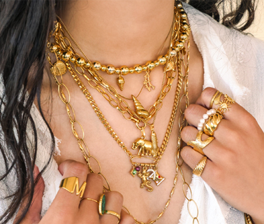 Neue Serie mit ausdrucksstarken Edelstahl-Anh&auml;nger