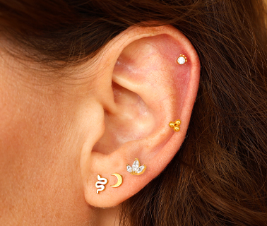 BRANDNEU! Edelstahl-Ohrpiercings