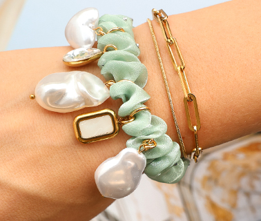 Neue Serie mit Imitationsperlen im S&uuml;&szlig;wasser-Look