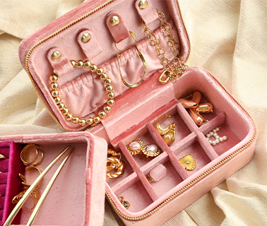 Entdecken Sie die neuen BY31&reg; Schmuckschachteln und Etuis