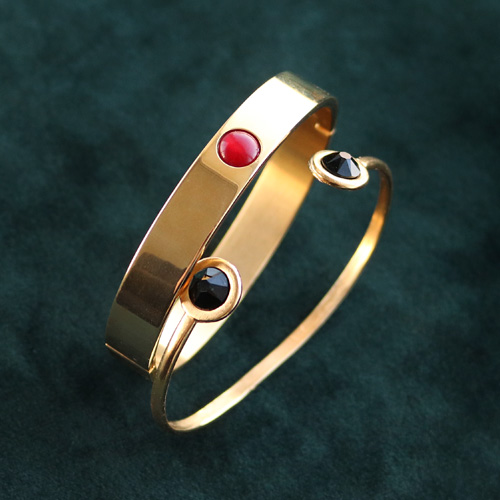 Prachtvoller Weihnachtsschmuck mit Ihrem favoriten Schmuckzubeh&ouml;r