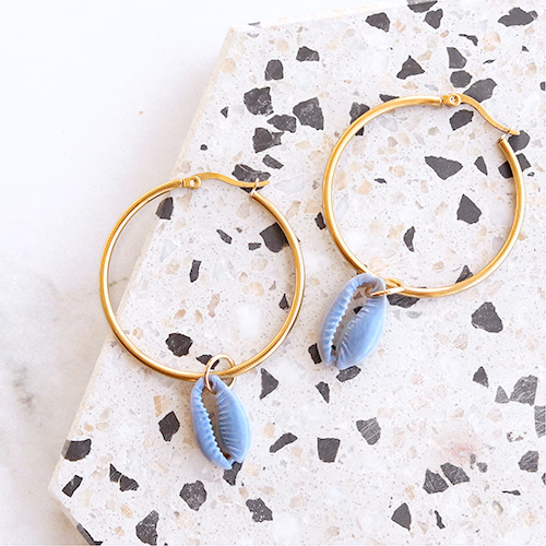 Wie macht man trendigen Haarschmuck und Schmuck mit Kauri Muschelperlen?