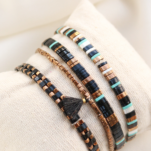 Mit den neuen Miyuki-Perlen k&ouml;nnen Sie diese Ohrringe und Armb&auml;nder herstellen.