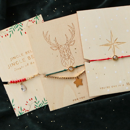 Wie Sie Ihre Kunden mit einer funkelnden Geschenkverpackung f&uuml;r Schmuck verf&uuml;hren k&ouml;nnen.