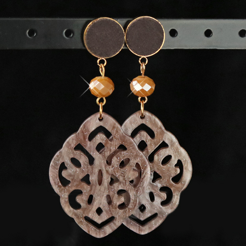 Machen Sie den sch&ouml;nsten Schmuck f&uuml;r die Feiertage.