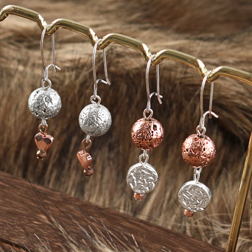 Herstellung von Armb&auml;ndern und Ohrringen mit Perlen aus Hematite