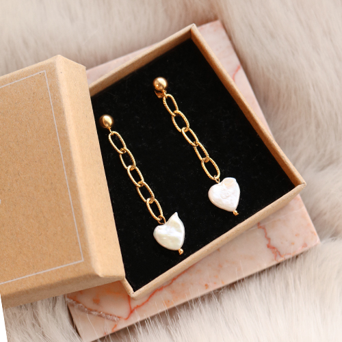 Lassen Sie sich inspirieren: personalisierter und trendiger Schmuck f&uuml;r Valentinstag