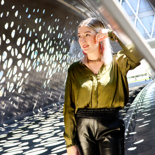 Lassen Sie sich inspirieren vom sehr weiblichen Trend &bdquo;sinnlich-stark&ldquo;: