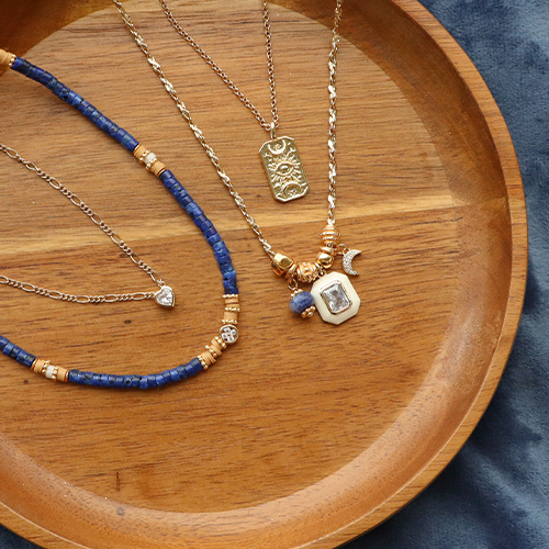 Werden Sie kreativ mit Messingh&auml;ngern und Perlen mit Zirkonias.