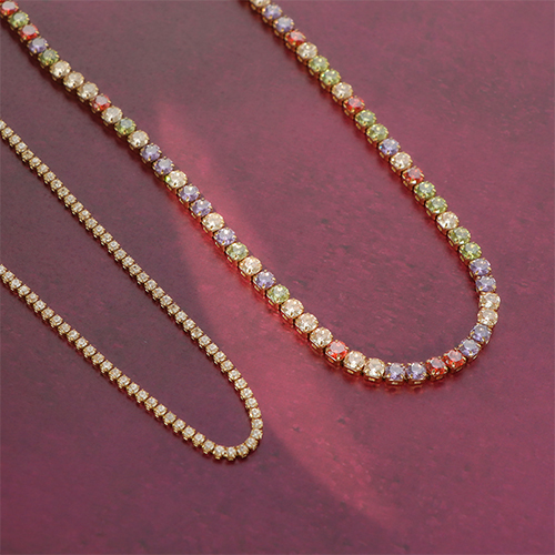 So lassen sich Ketten und Armb&auml;ndern kombinieren 