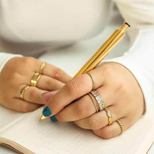 Ideen, um Ringe aus Edelstahl so richtig in Szene zu setzen