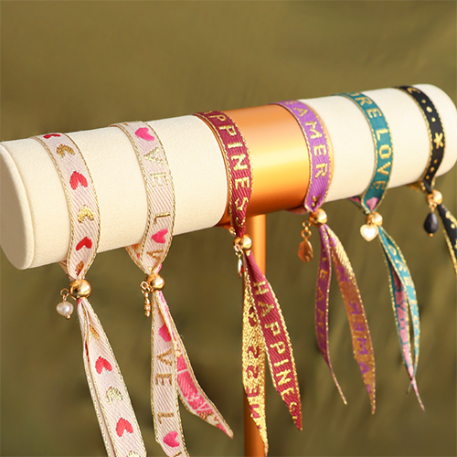 Kreative Ideen zu Schmucktextband 