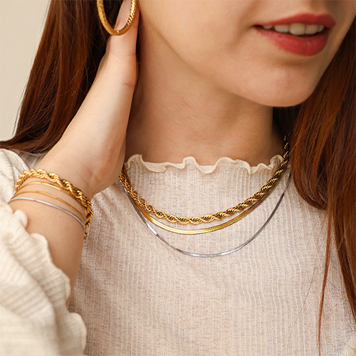 Edelstahlketten und -armb&auml;nder unwiderstehlich kombinieren