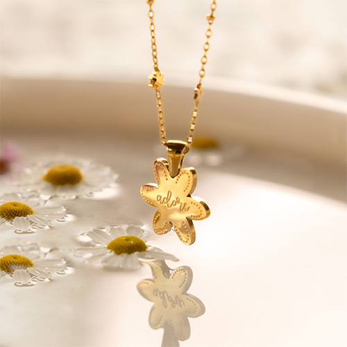 Pr&auml;chtige Kollektionen mit unserem Edelstahlschmuck erstellen