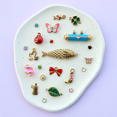 Inspiration zu Trendschmuck mit Anh&auml;ngern aus Edelstahl