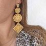 DIY: Ohrringe in Soutache Stil mit gewebten Anh&auml;ngern